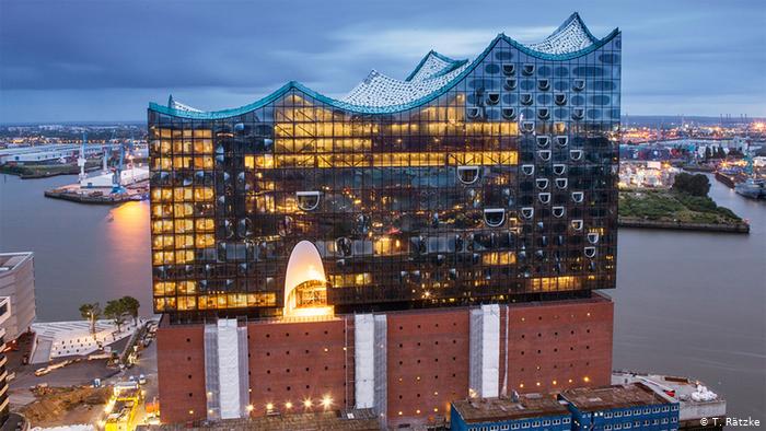 Go To the Harpa Concert Hall and Old Harbor